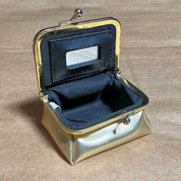 Vintage Gold Purse, Dresser Purse, Jewelry Keeper - Picture 2 of 4